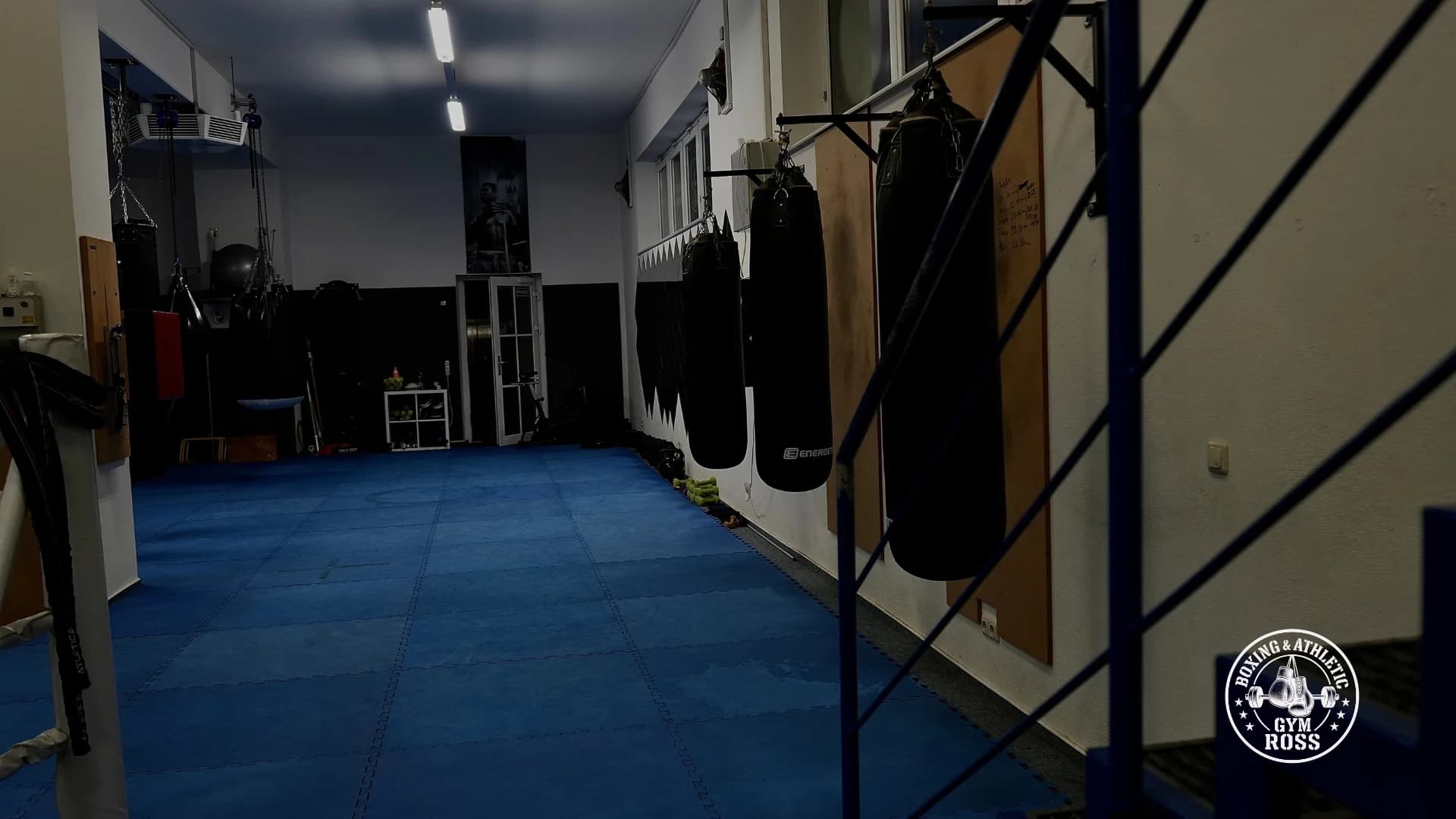 Eingangsbereich des Boxgym Ross in Bayreuth